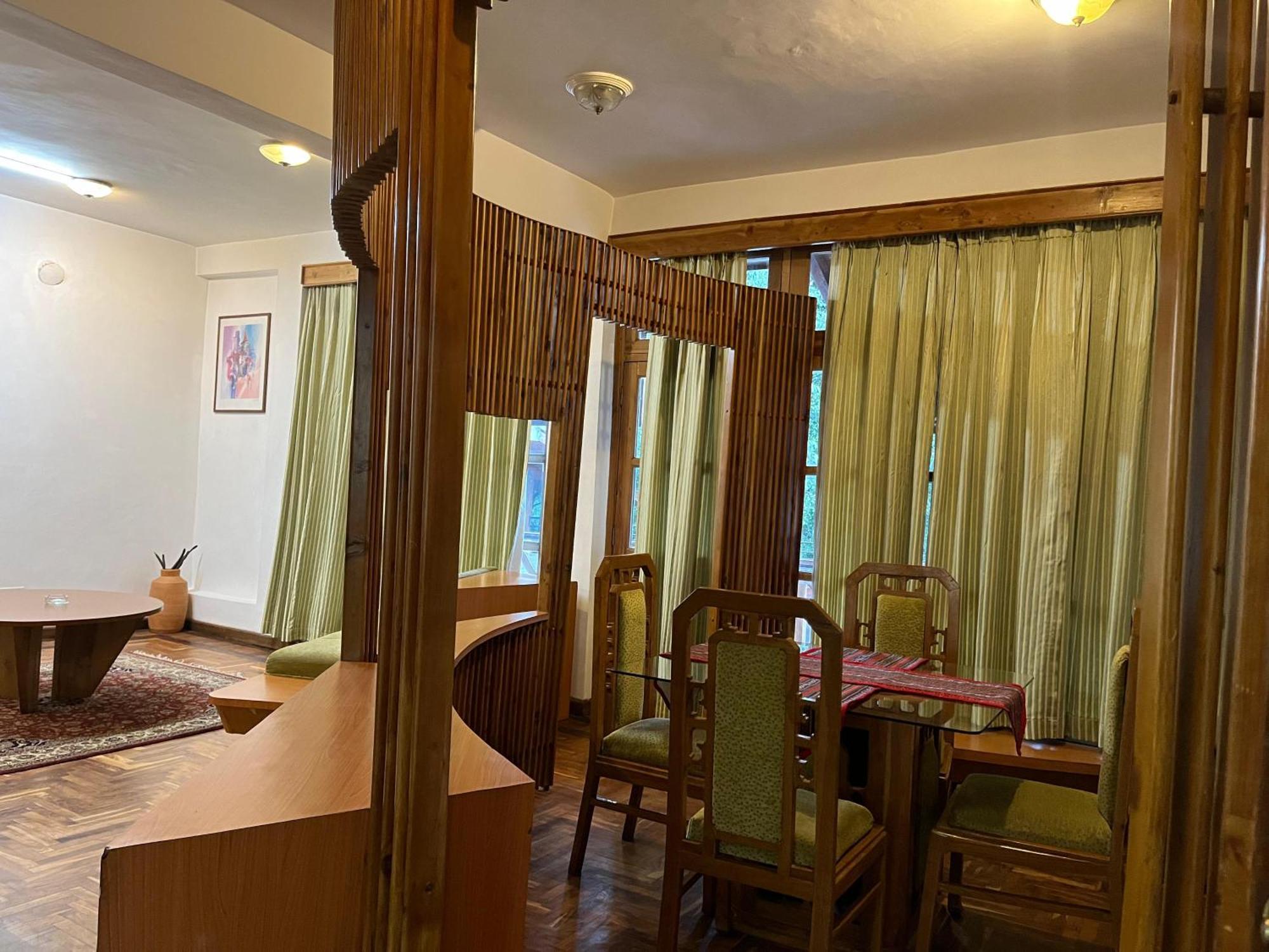 Manuallaya The Resort & Spa Manāli Exteriér fotografie
